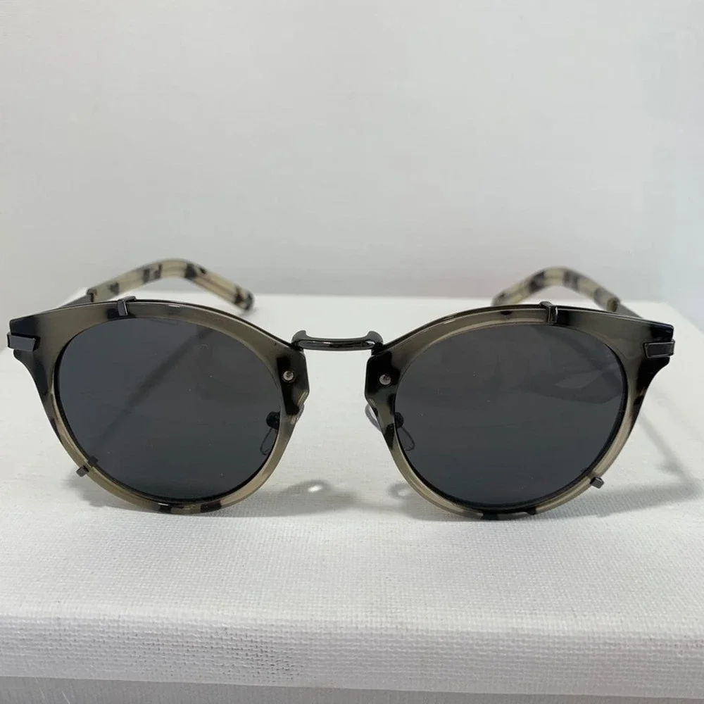 New vintage inspired oval sunglasses